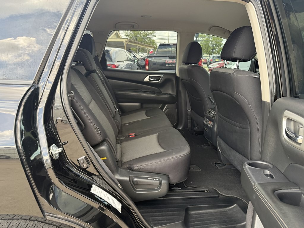 2020 Nissan Pathfinder Image 12
