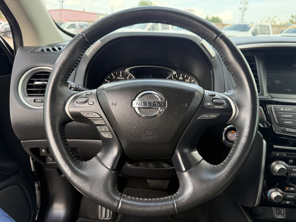 2020 Nissan Pathfinder Image 13