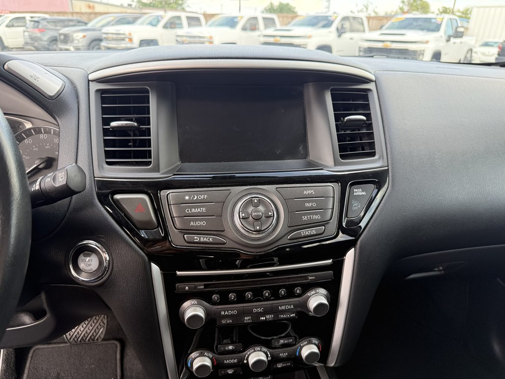 2020 Nissan Pathfinder Image 15