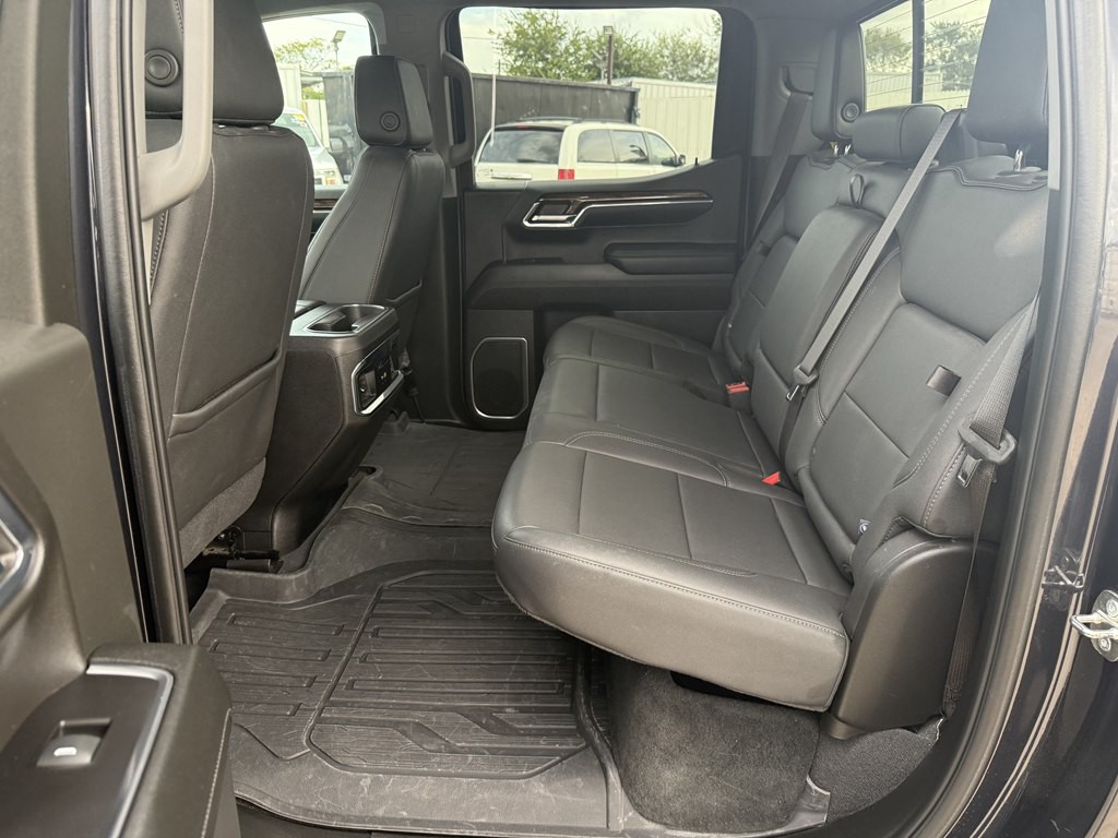 2024 GMC Sierra Image 9