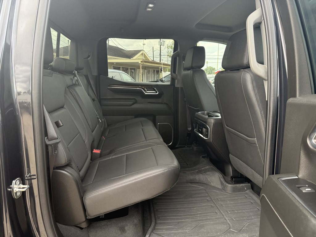 2024 GMC Sierra Image 10