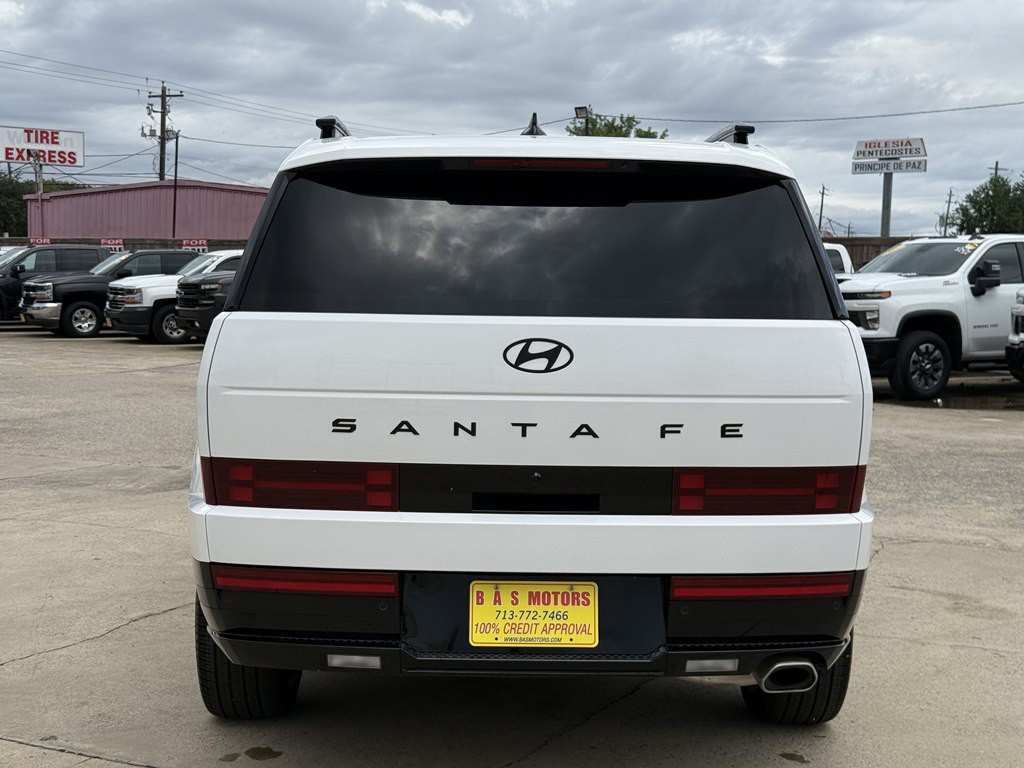 2025 Hyundai Santa Fe Image 2