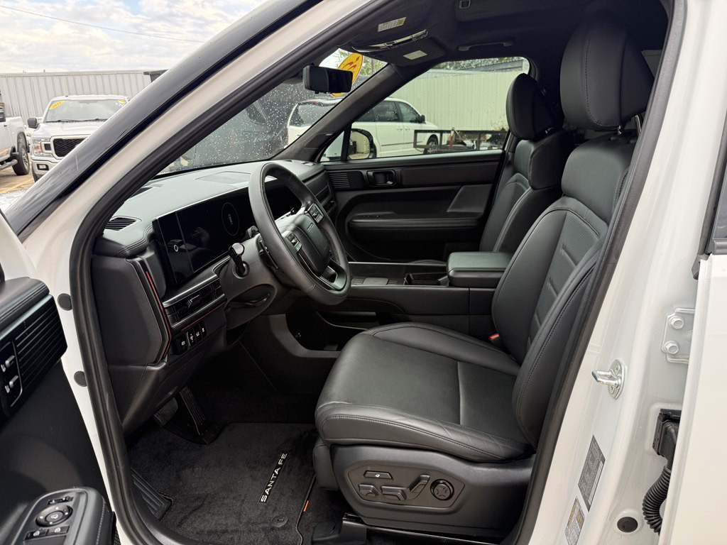 2025 Hyundai Santa Fe Image 9