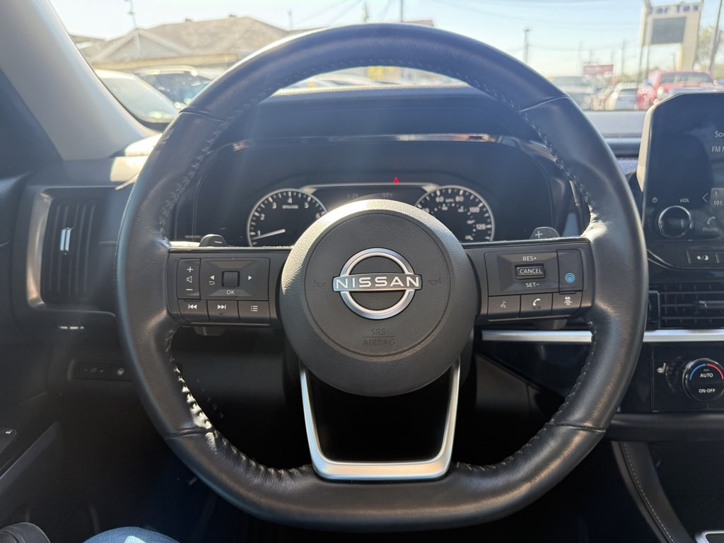 2022 Nissan Pathfinder Image 15