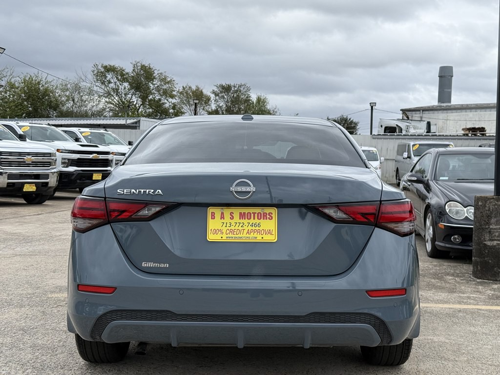 2025 Nissan Sentra Image 2