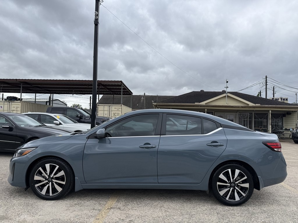 2025 Nissan Sentra Image 7