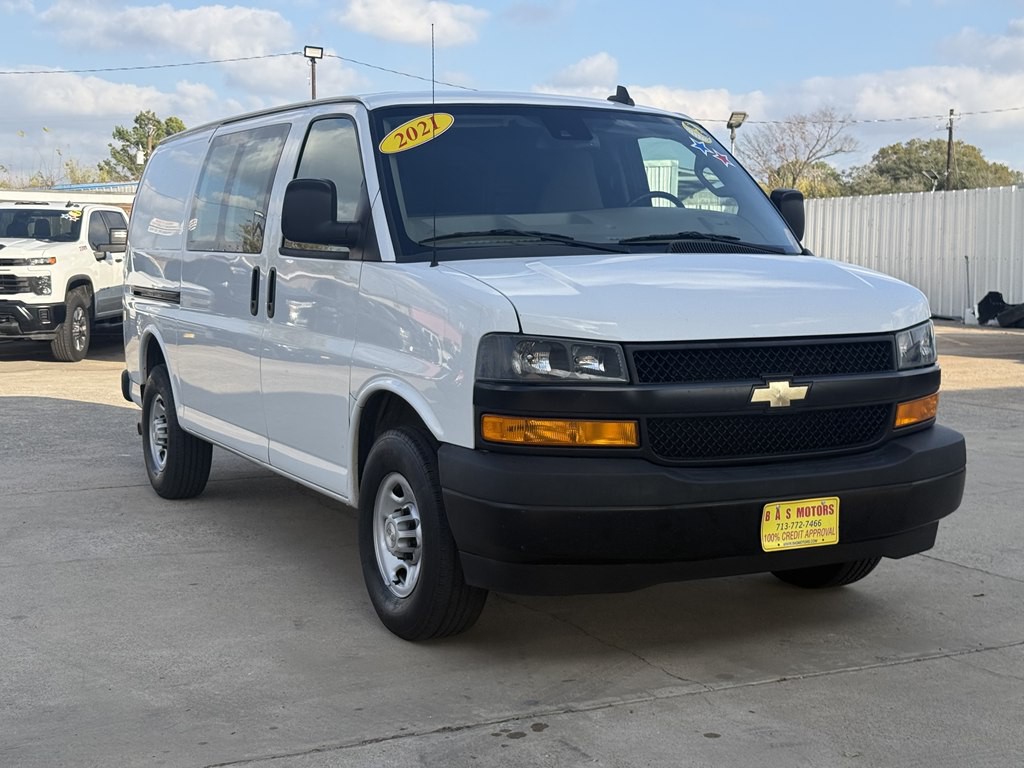 2021 Chevrolet Express Image 6