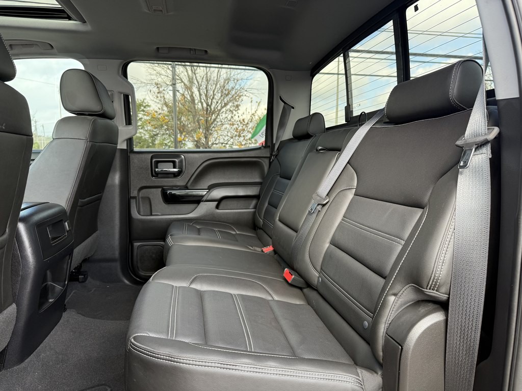 2018 GMC Sierra Image 11