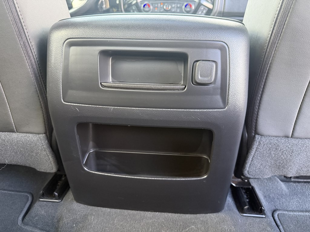 2018 GMC Sierra Image 16