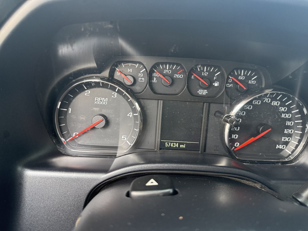 2015 Chevrolet Silverado 1500 Image 12