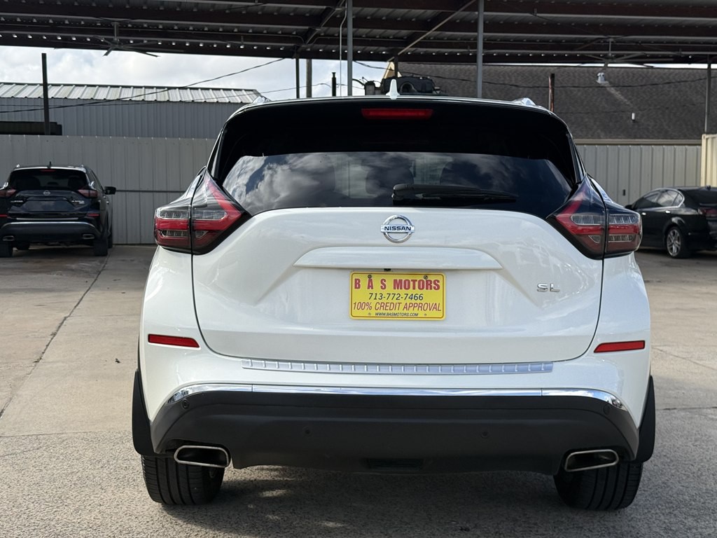 2022 Nissan Murano Image 2