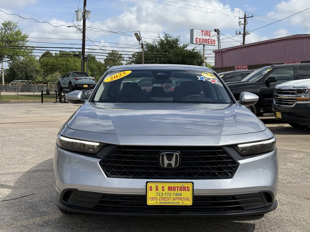 2025 Honda Accord Image 1