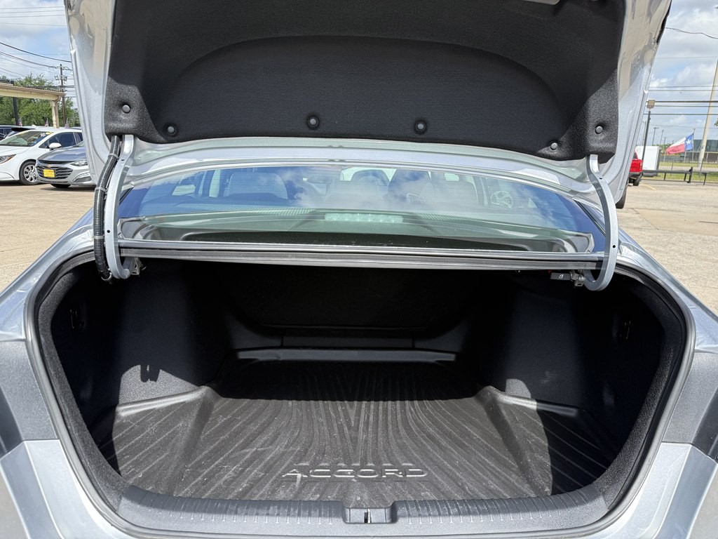 2025 Honda Accord Image 17