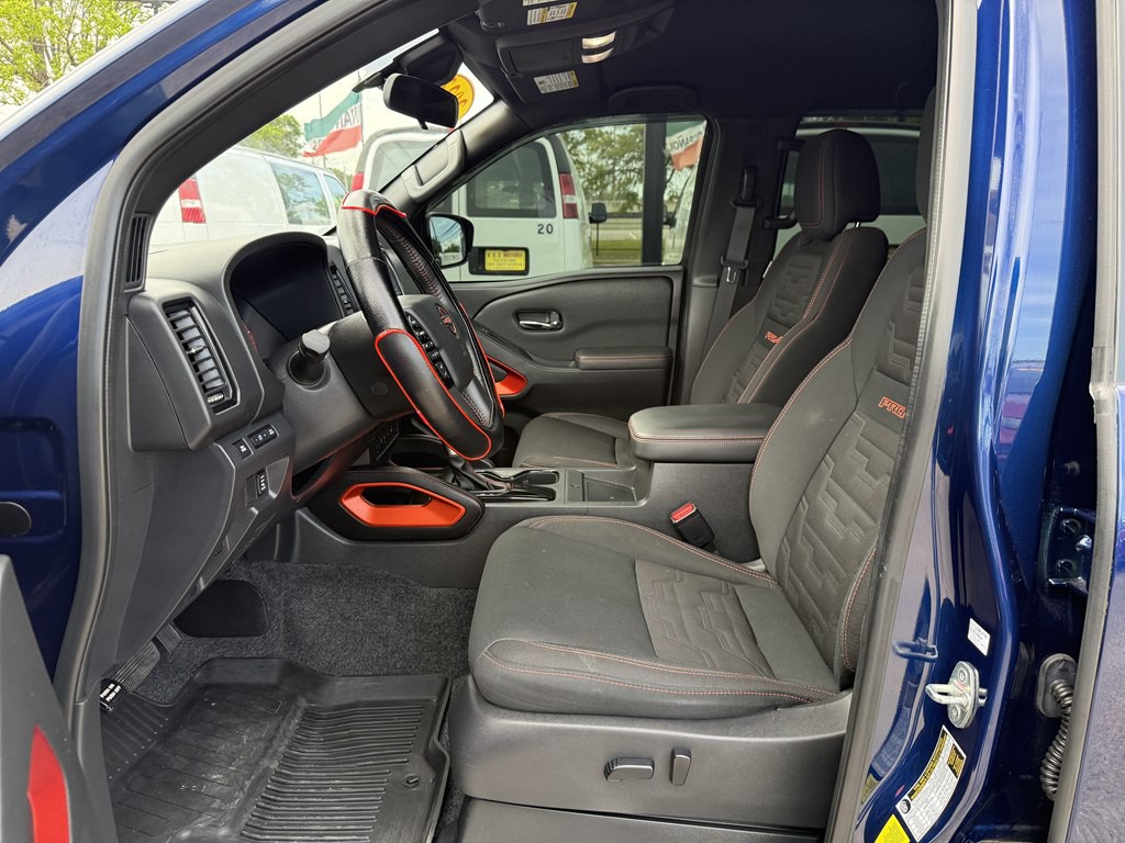2023 Nissan Frontier Image 7