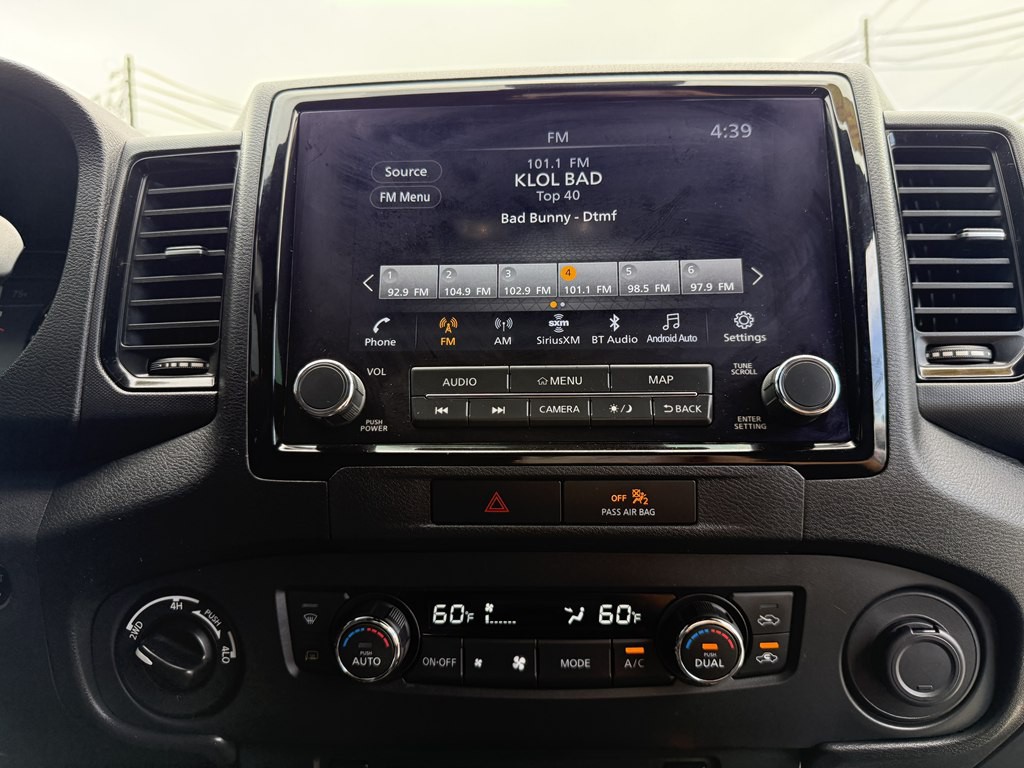 2023 Nissan Frontier Image 13