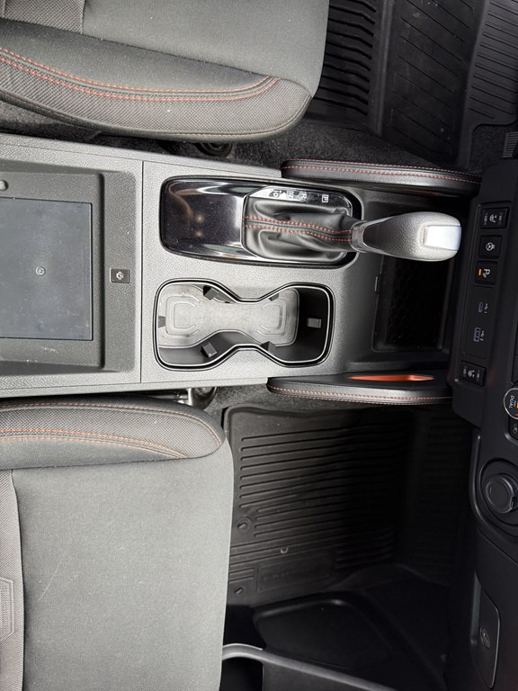 2023 Nissan Frontier Image 15