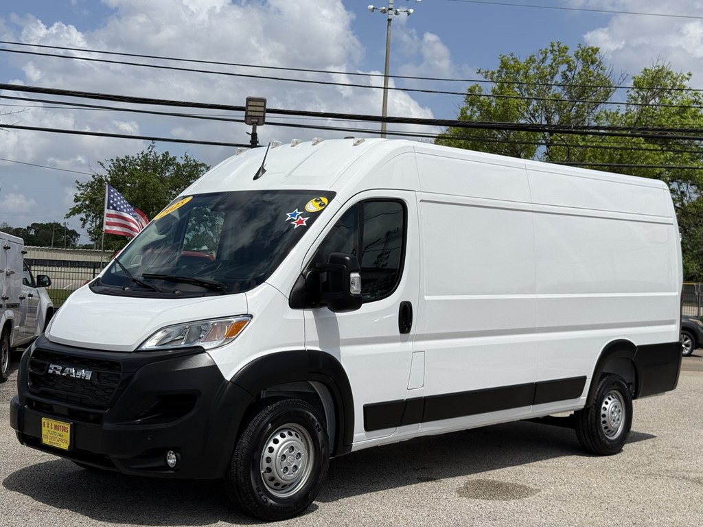 2025 RAM Promaster Image 7