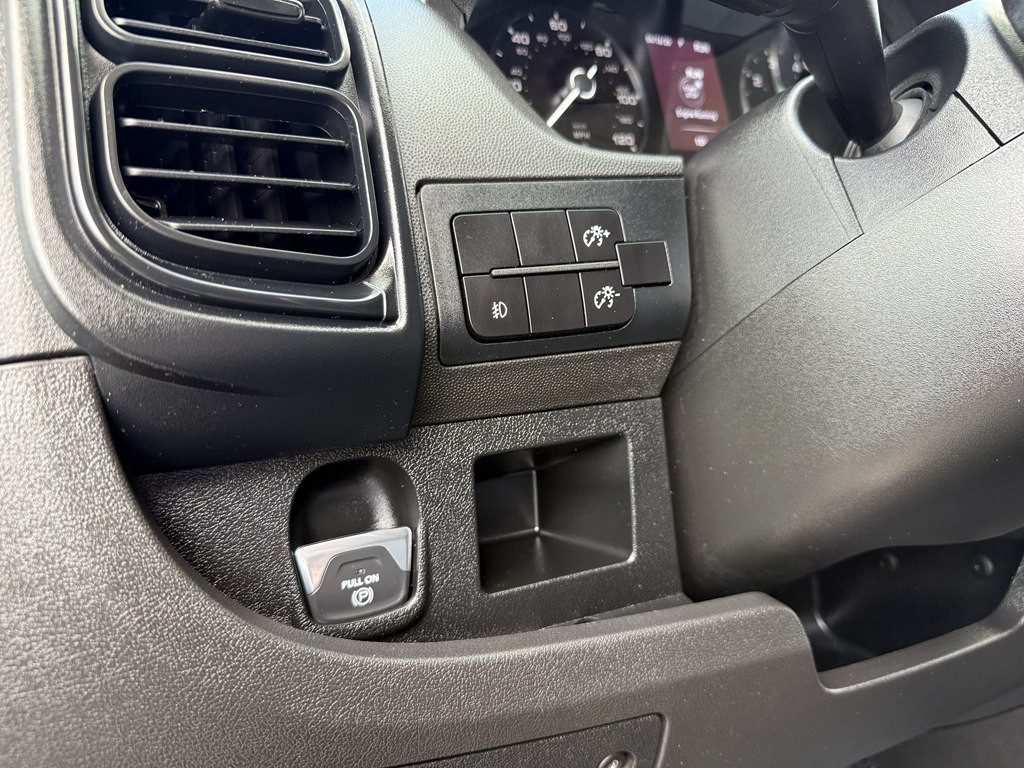 2025 RAM Promaster Image 12