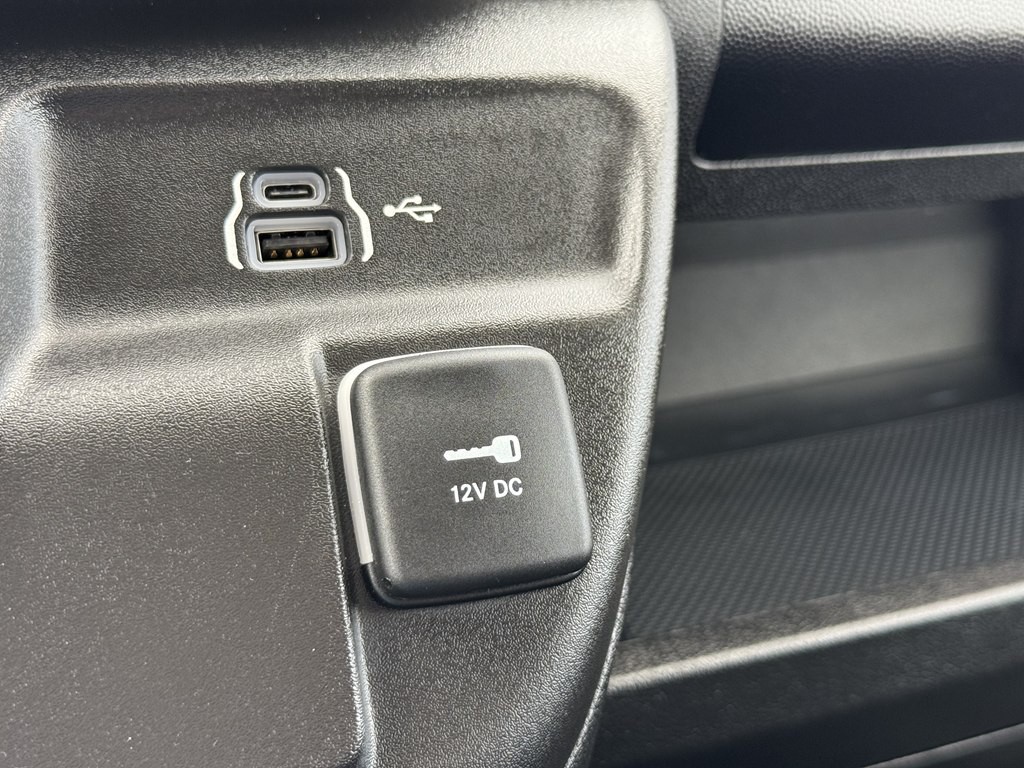2025 RAM Promaster Image 21