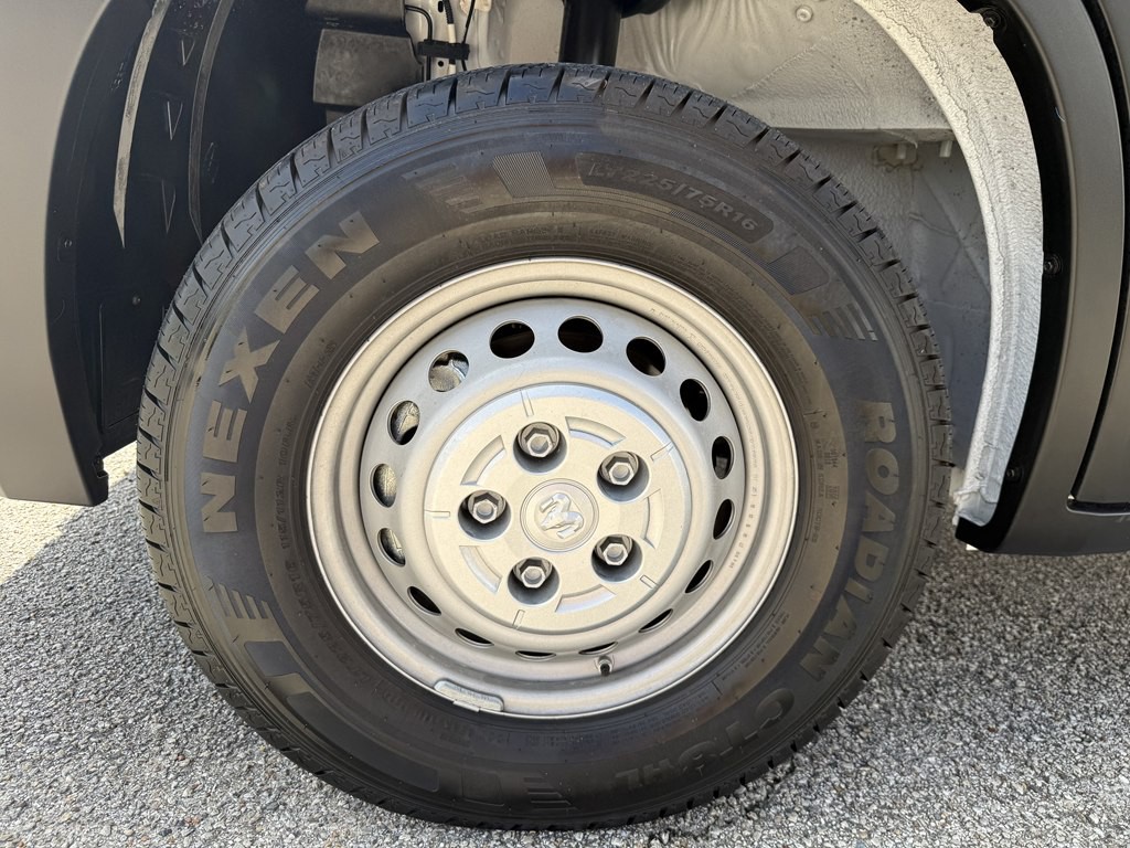 2025 RAM Promaster Image 23