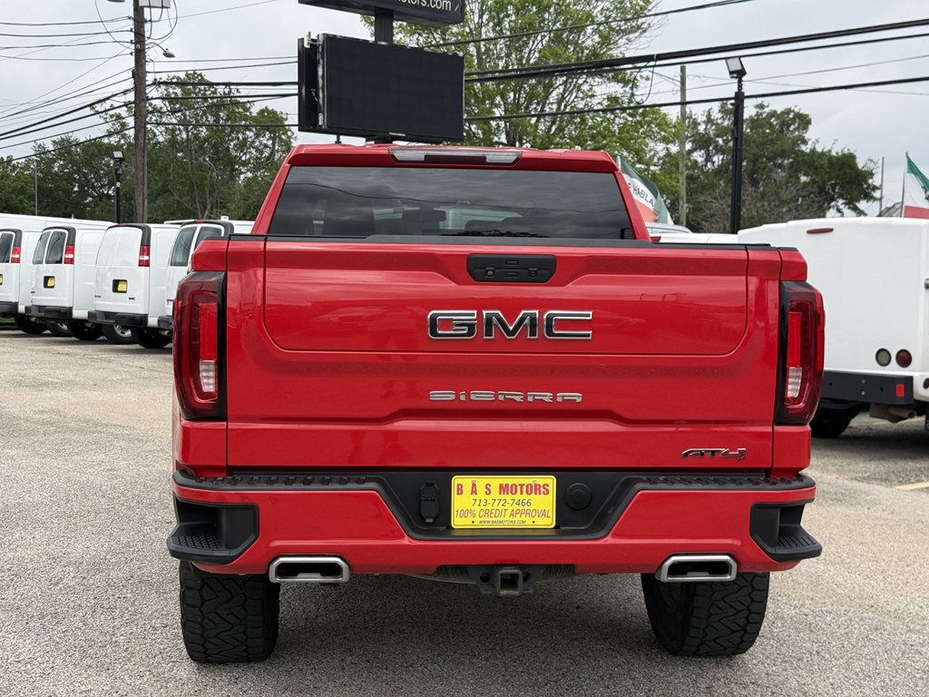 2021 GMC Sierra Image 2