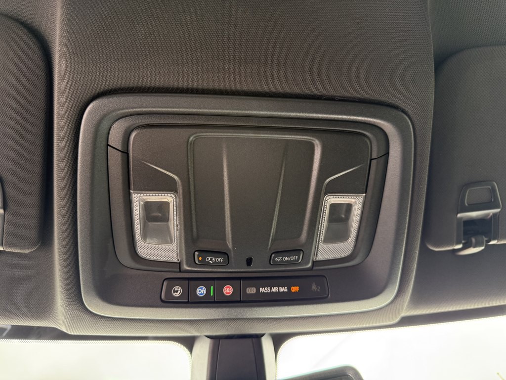 2021 GMC Sierra Image 16