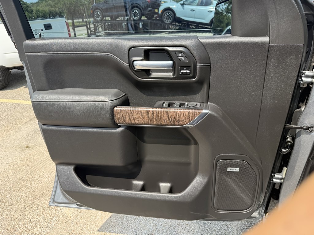 2021 GMC Sierra Image 13