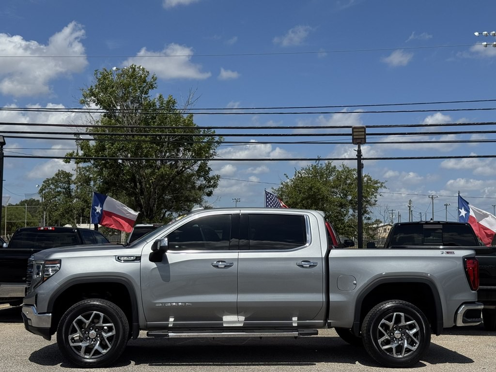 2024 GMC Sierra Image 30