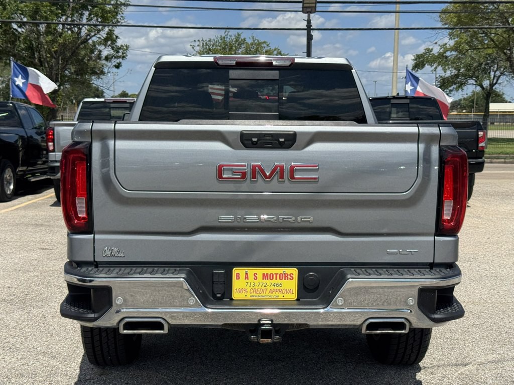 2024 GMC Sierra Image 32