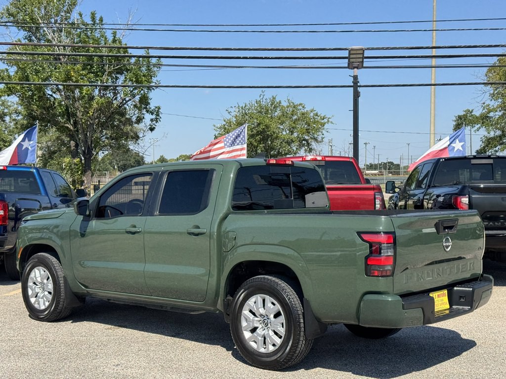 2022 Nissan Frontier Image 24