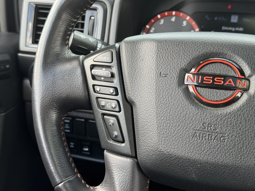 2023 Nissan Titan Image 14