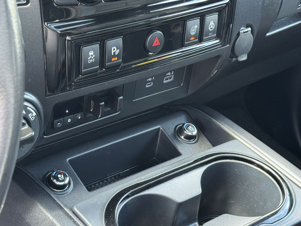2023 Nissan Titan Image 20