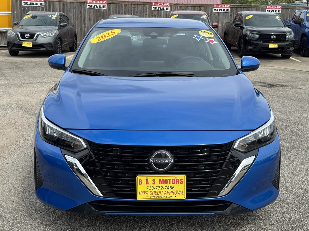2025 Nissan Sentra Image 2