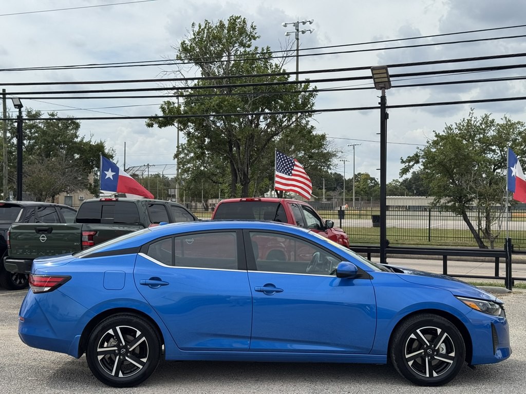 2025 Nissan Sentra Image 4