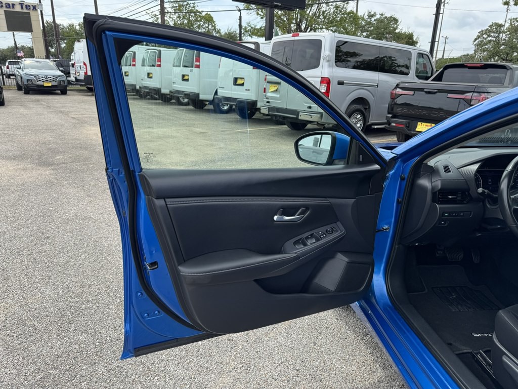 2025 Nissan Sentra Image 5