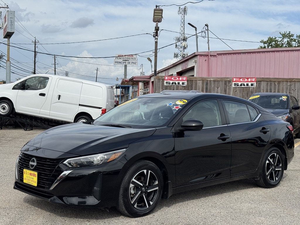2025 Nissan Sentra Image 1
