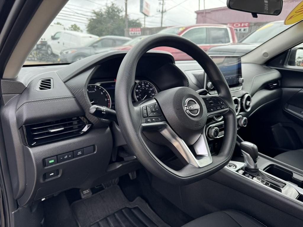 2025 Nissan Sentra Image 9