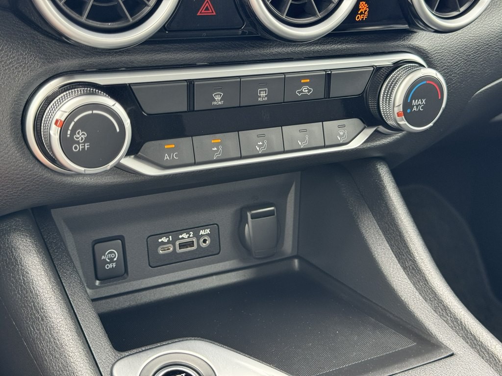 2025 Nissan Sentra Image 17