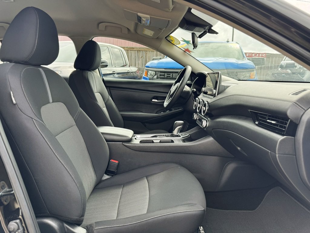 2025 Nissan Sentra Image 19