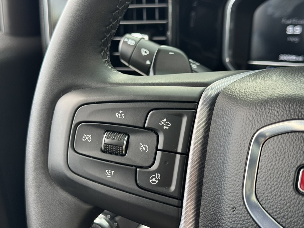 2025 GMC Sierra Image 13