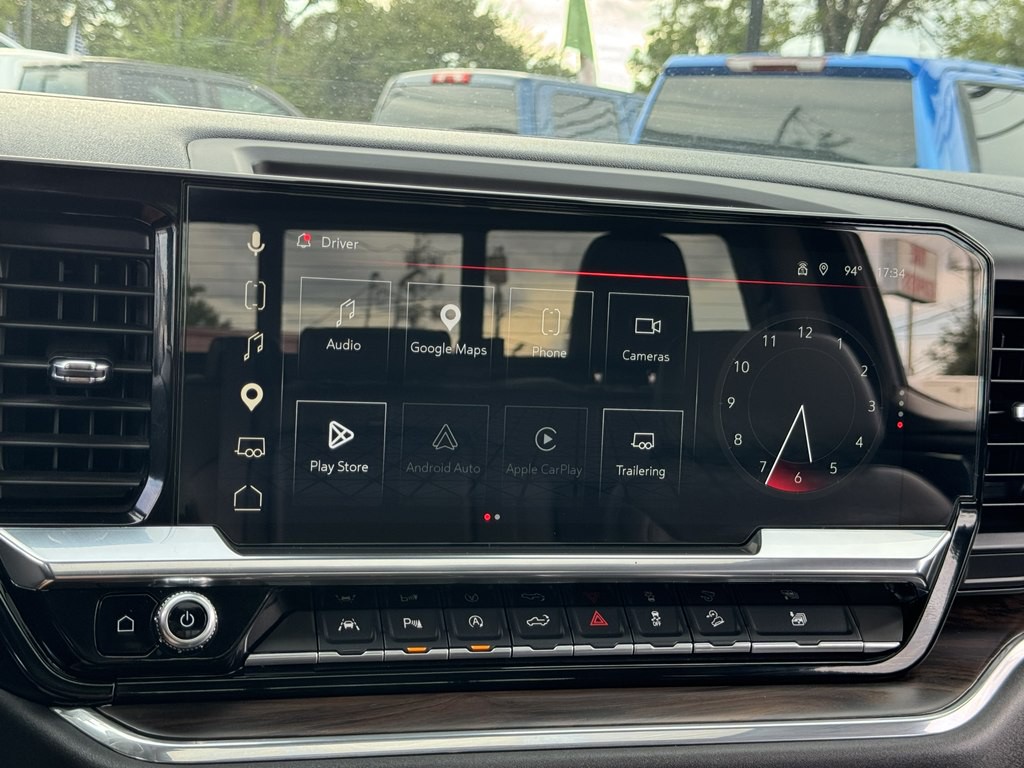 2025 GMC Sierra Image 16
