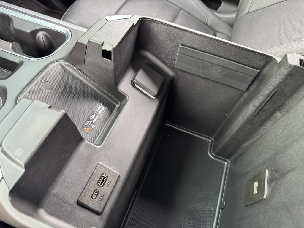 2025 GMC Sierra Image 21