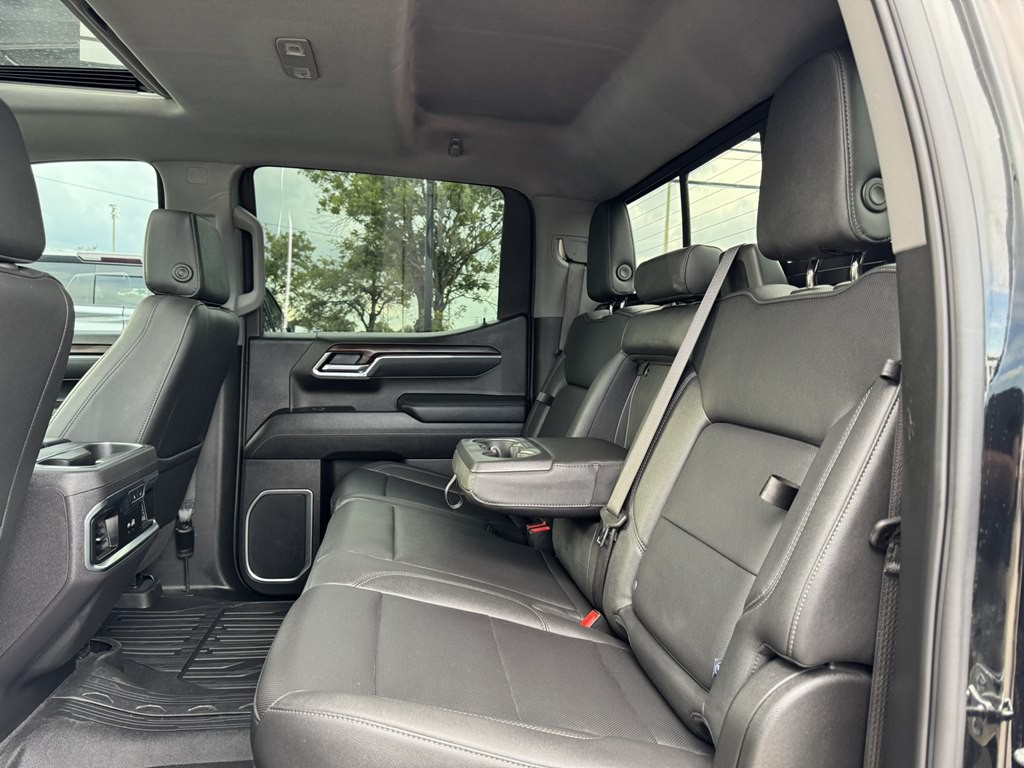 2025 GMC Sierra Image 26