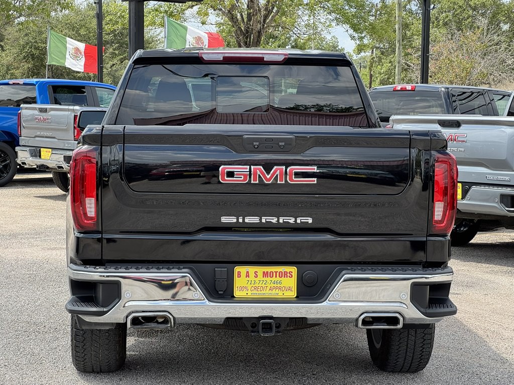 2025 GMC Sierra Image 32