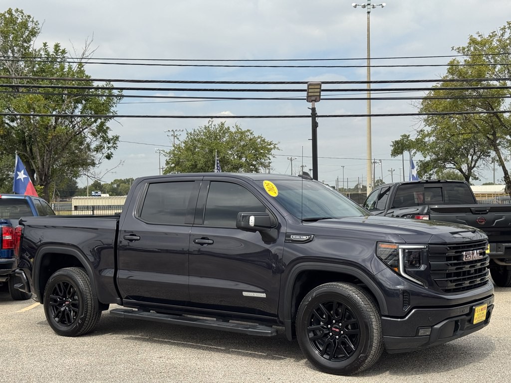 2025 GMC Sierra Image 3