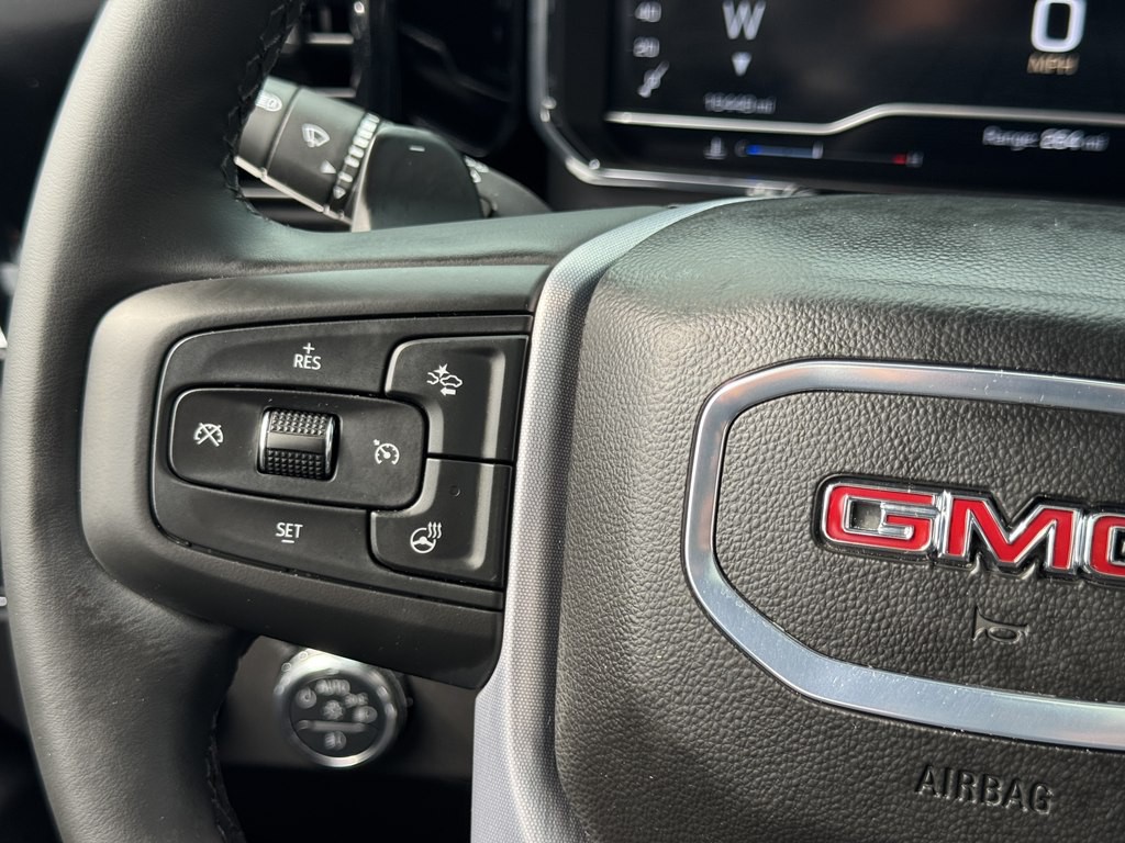 2025 GMC Sierra Image 13