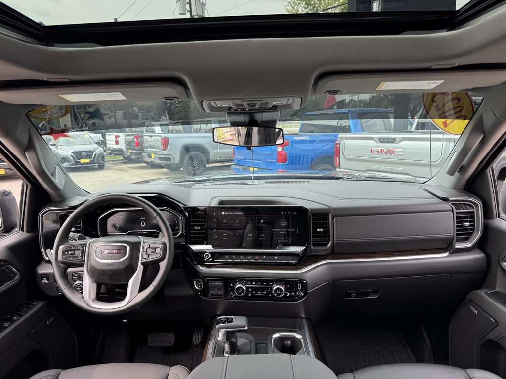 2025 GMC Sierra Image 15