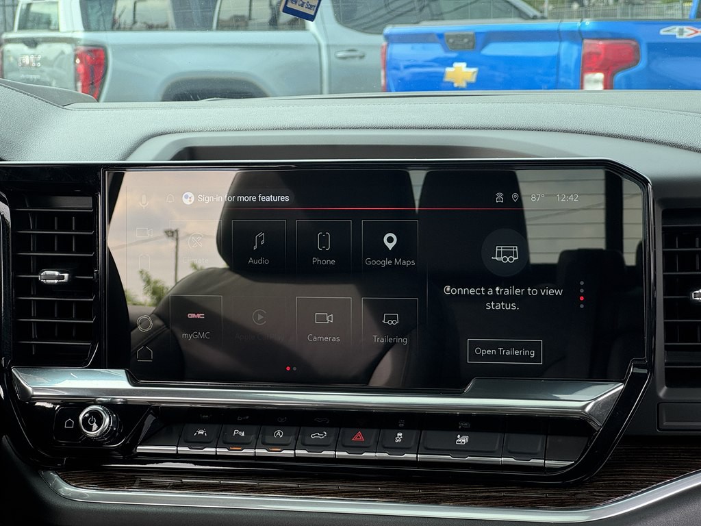 2025 GMC Sierra Image 16