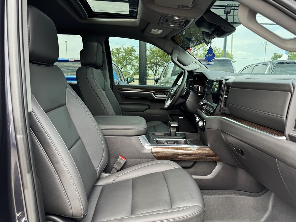2025 GMC Sierra Image 19
