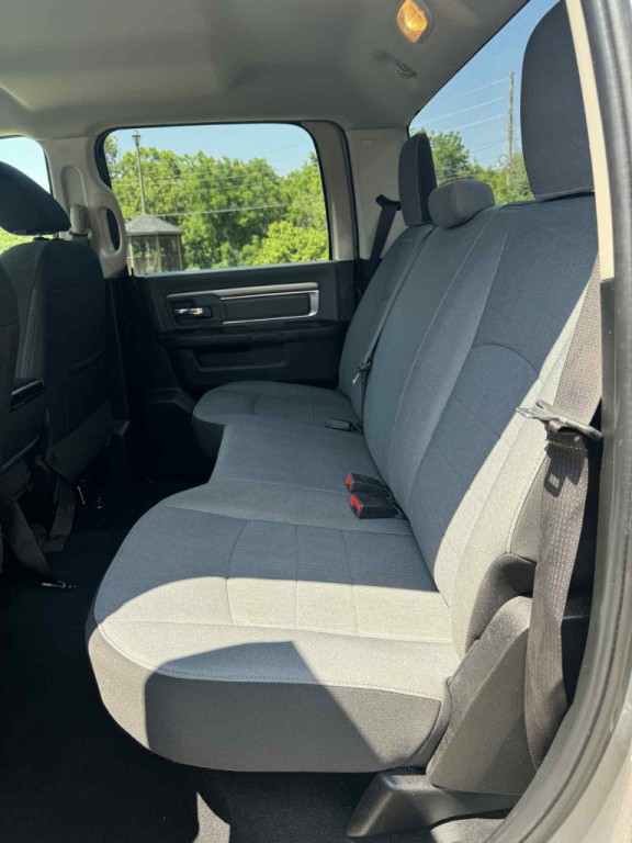 2021 RAM 1500 Image 7